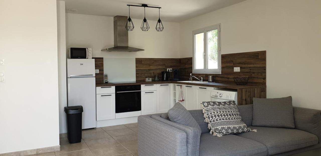 Une Maison En Provence Pierrevert Zewnętrze zdjęcie